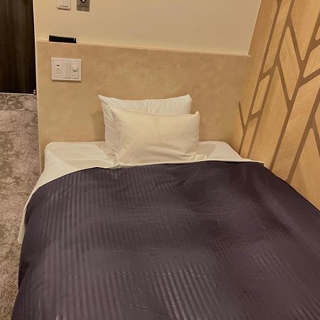 Hotel Livemax Mihara Ekimae Extérieur photo