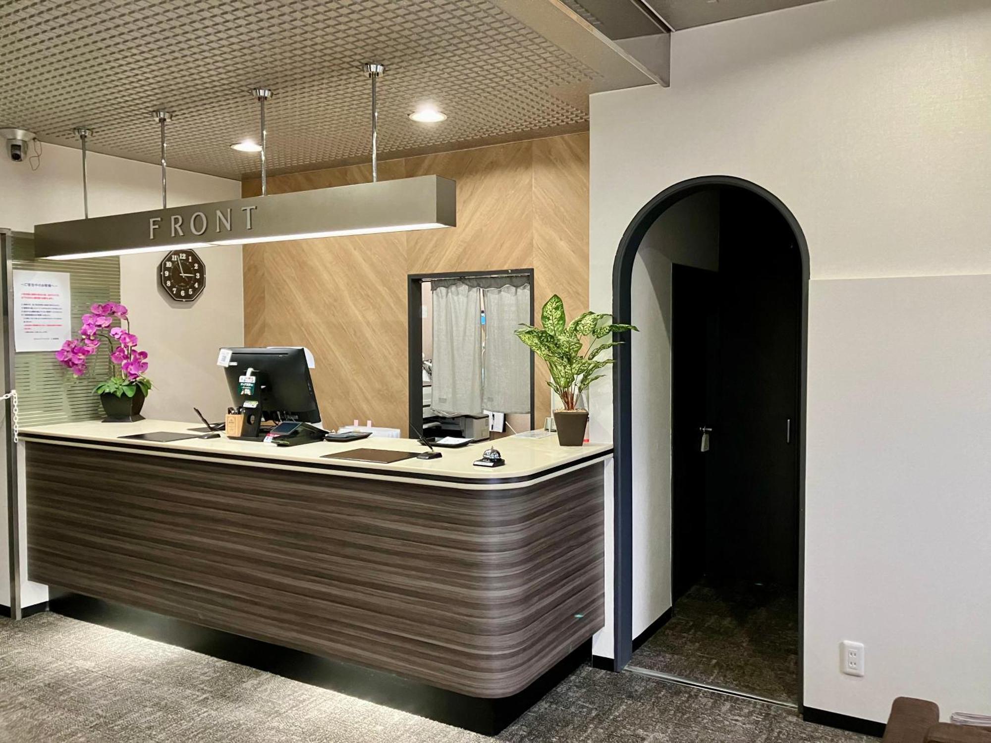 Hotel Livemax Mihara Ekimae Extérieur photo